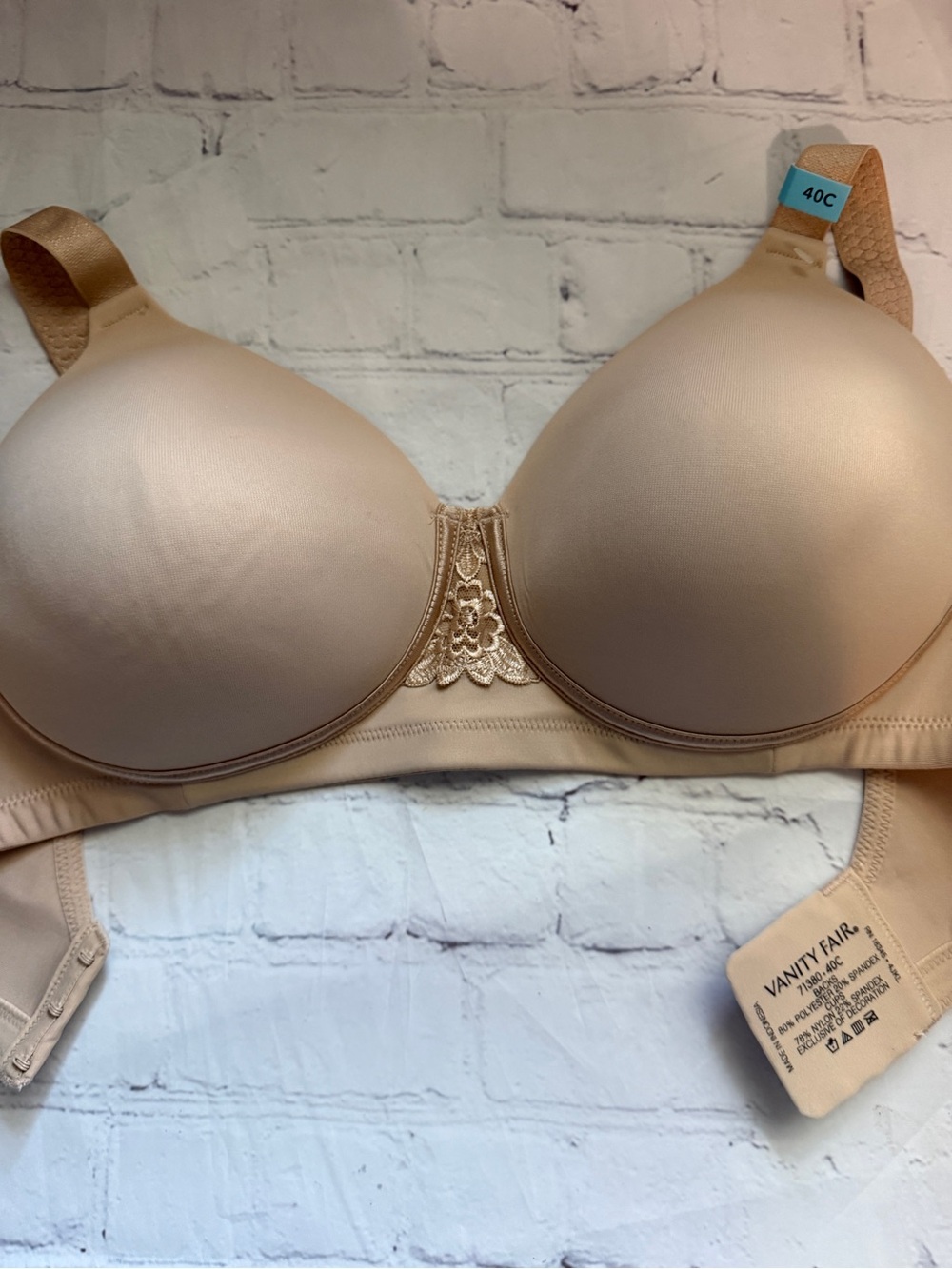 Vanity Fair ✨ Full Figure Beauty Back Smoother Wireless Bra 71380 40C
